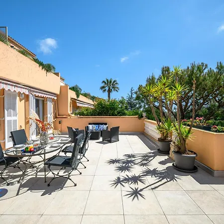 Rivella Apartment